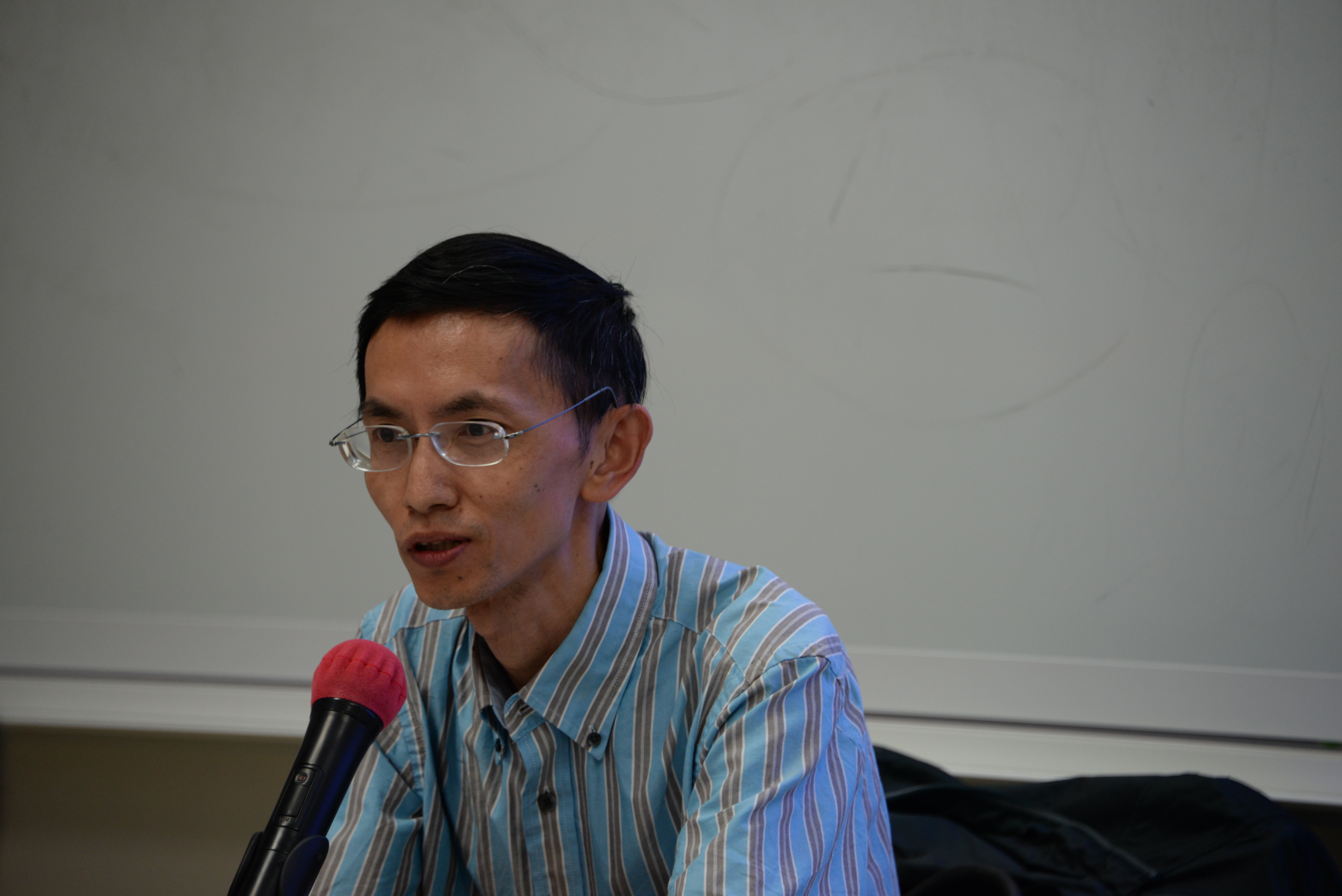 李政涛教授为2016级佛年班同学讲授《教育学》课程